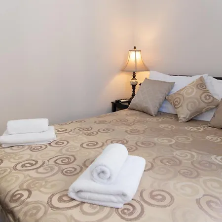 Capital Luxury Pensión Split