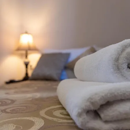 Capital Luxury Pensión Split