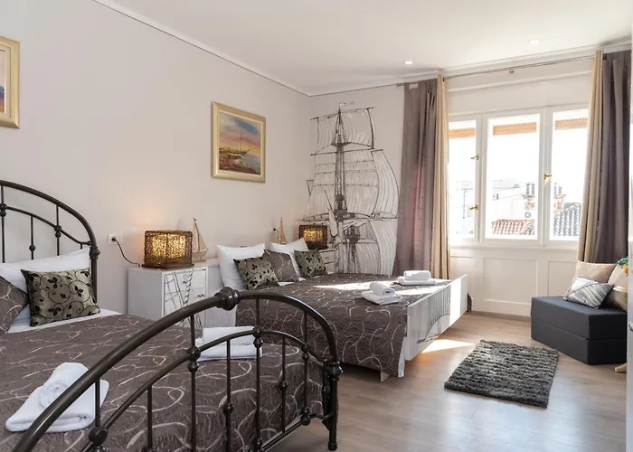 Capital Luxury