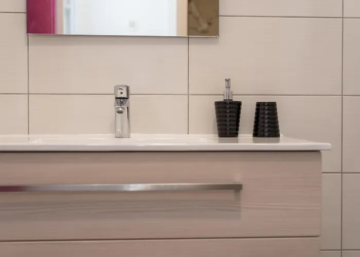 Capital Luxury 3* Σπλιτ