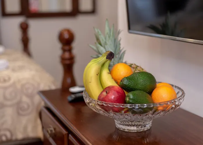 Capital Luxury Πανσιόν