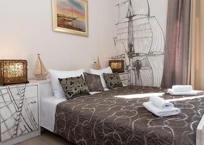 Πανσιόν Capital Luxury Σπλιτ